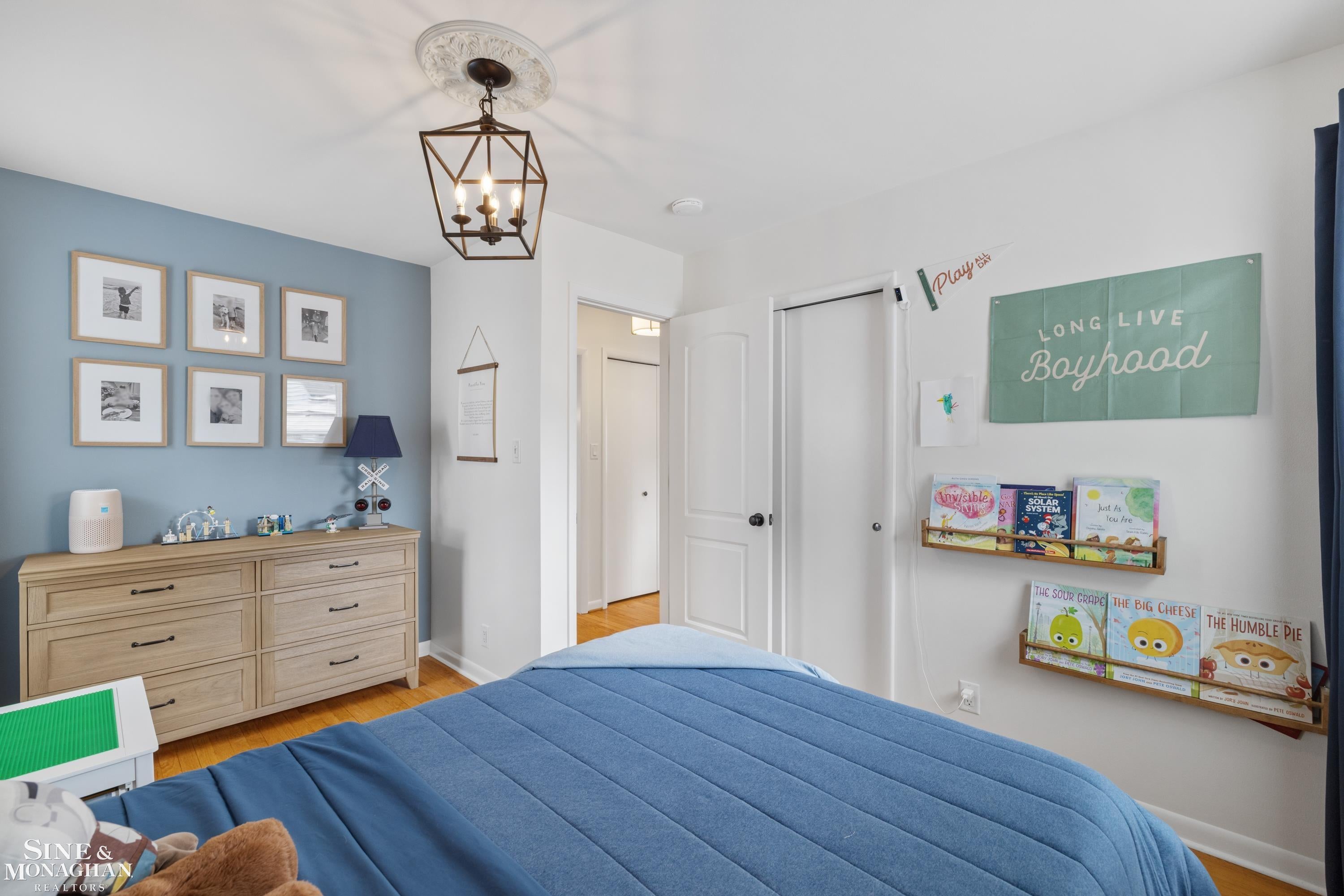 1339 Hampton Road Grosse Pointe Woods, MI 48236 - Photo 22 of 58 Gallery Image 22
