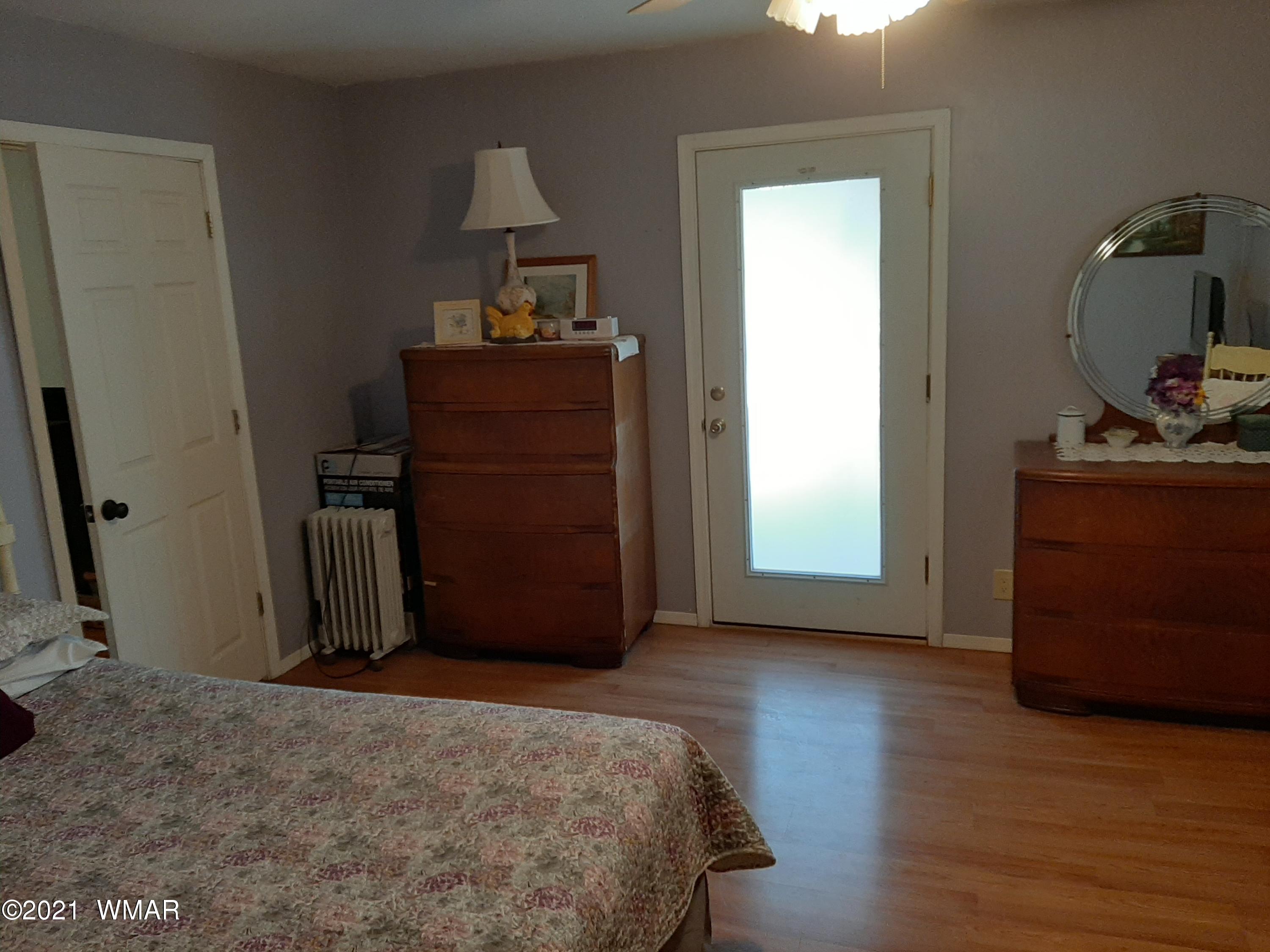 2891 Center Road Overgaard, AZ 85933 - Photo 16 of 26