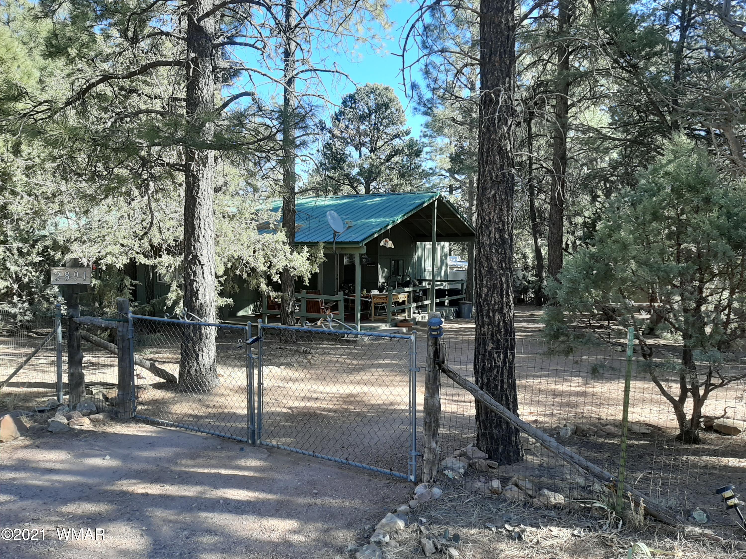 2891 Center Road Overgaard, AZ 85933 - Photo 23 of 26