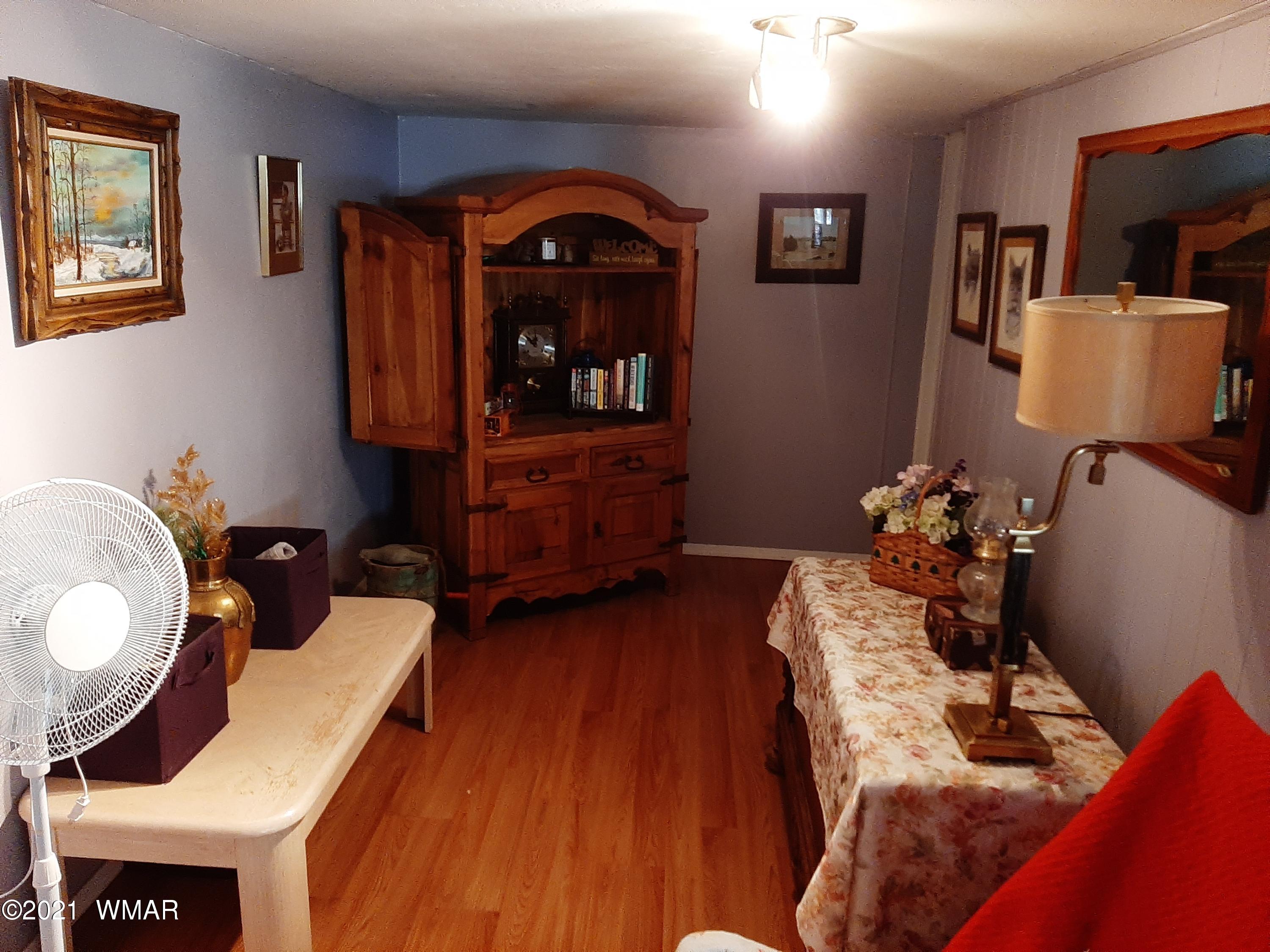 2891 Center Road Overgaard, AZ 85933 - Photo 10 of 26