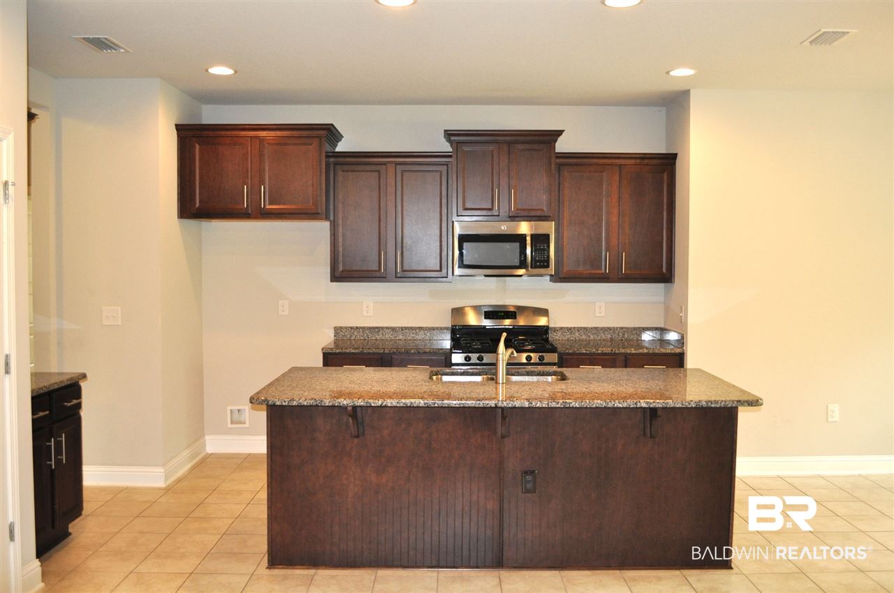 31543 Spoonbill Road Daphne, AL 36527 - Photo 7 of 19 Kitchen