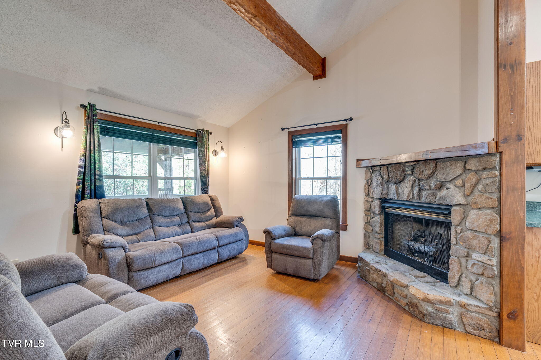 1072 Lower Paint Creek Road Greeneville, TN 37743 - Photo 7 of 37 006