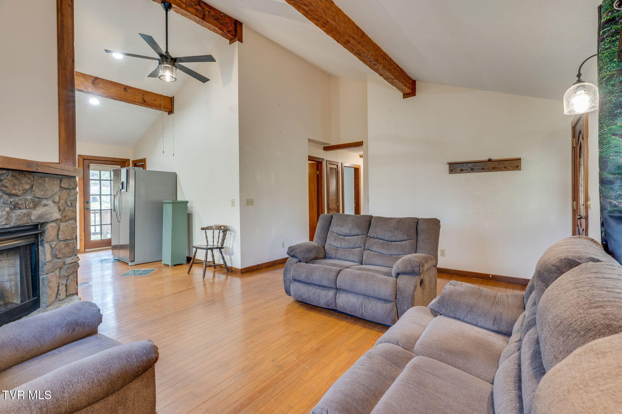 1072 Lower Paint Creek Road Greeneville, TN 37743 - Photo 8 of 37 007