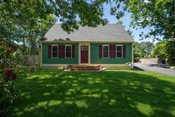 $699,000 | 1 Pebble Path, Sandwich, MA 02644