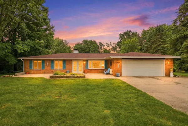 $379,900 | 4200 Highway 55, Cadillac, MI 49601