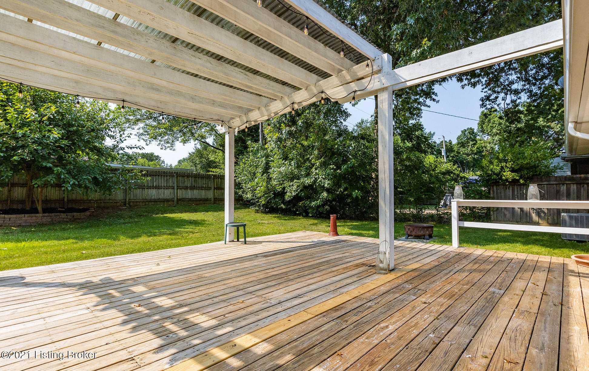 3124 Talisman Road Louisville, KY 40220 - Photo 39 of 47 3124-Talisman-Rd-20210729-040