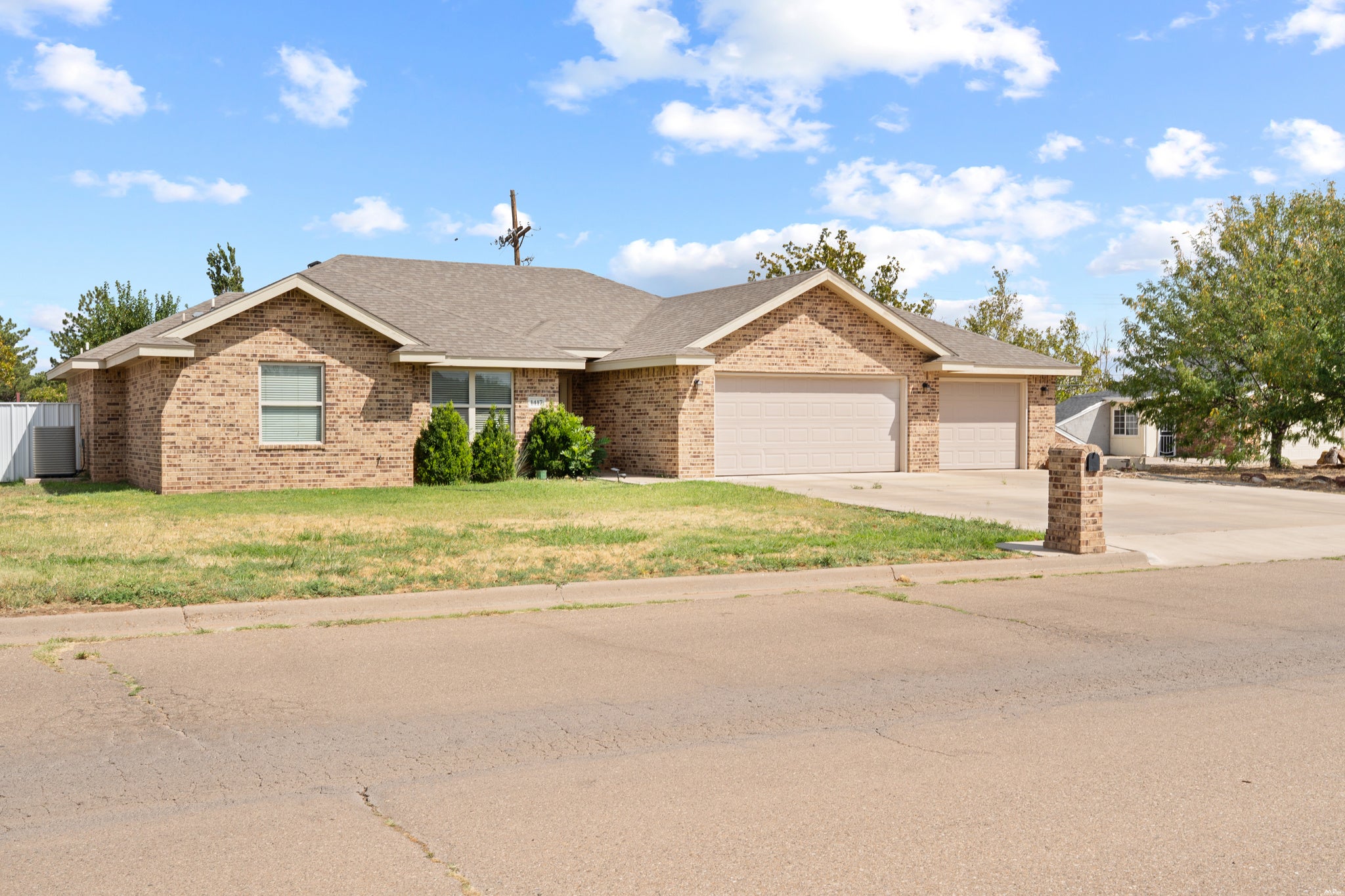 1417 Lexington Road Clovis, NM 88101 - Photo 3 of 20 Gallery Image 3