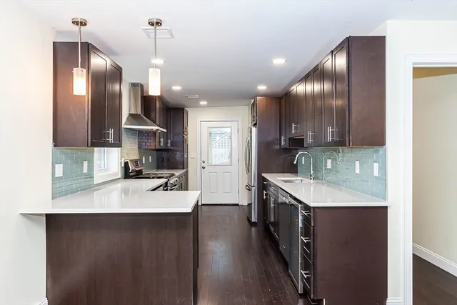 $5,995 | 28 Albion Street, Unit 1, Medford, MA 02155