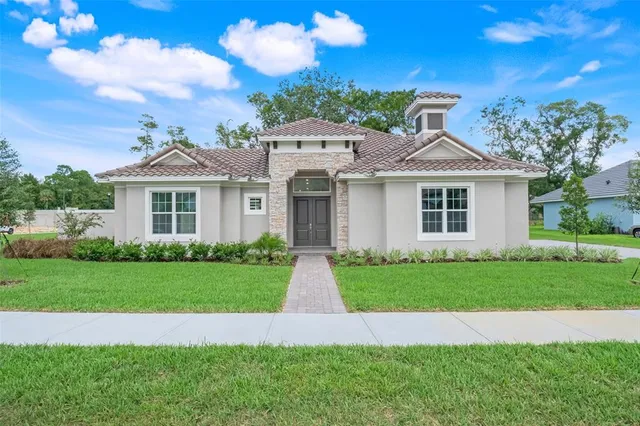 $950,000 | 106 New Leatherwood Drive, Palm Coast, FL 32137