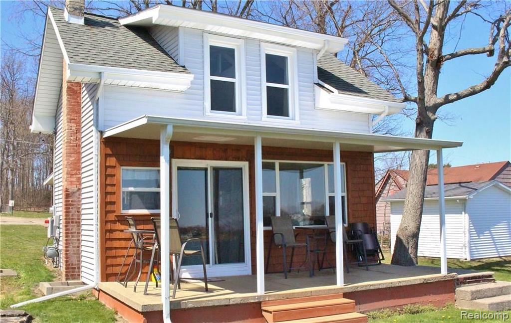 3843 Hunt Road Lapeer, MI 48446 - Photo 2 of 19
