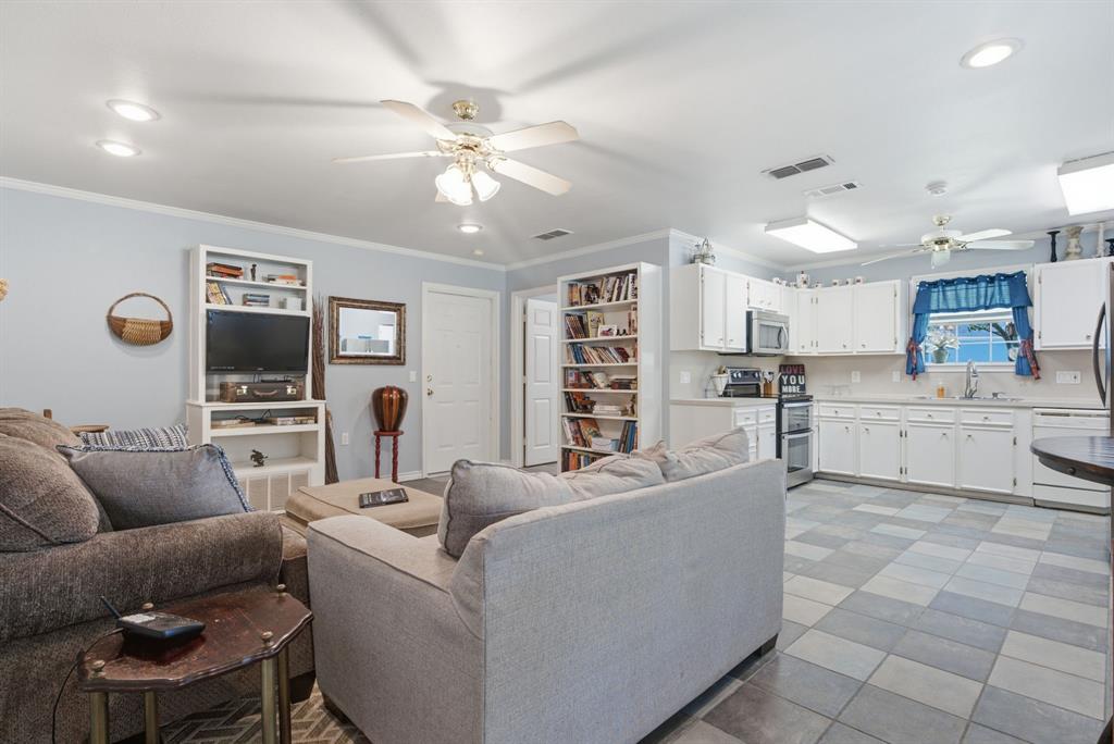 3583 VZ County Road Ben Wheeler, TX 75754 - Photo 21 of 34