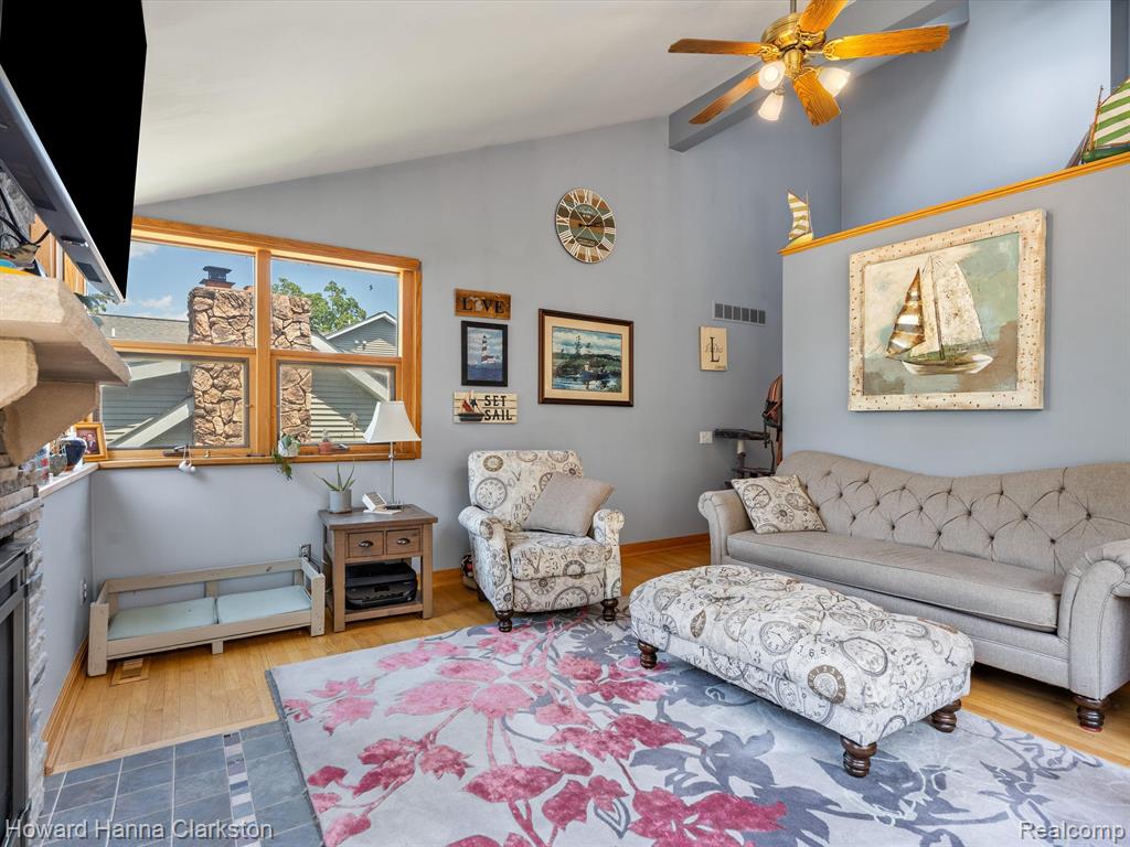 3097 Lansdowne Road Waterford, MI 48329 - Photo 13 of 33 Gallery Image 13