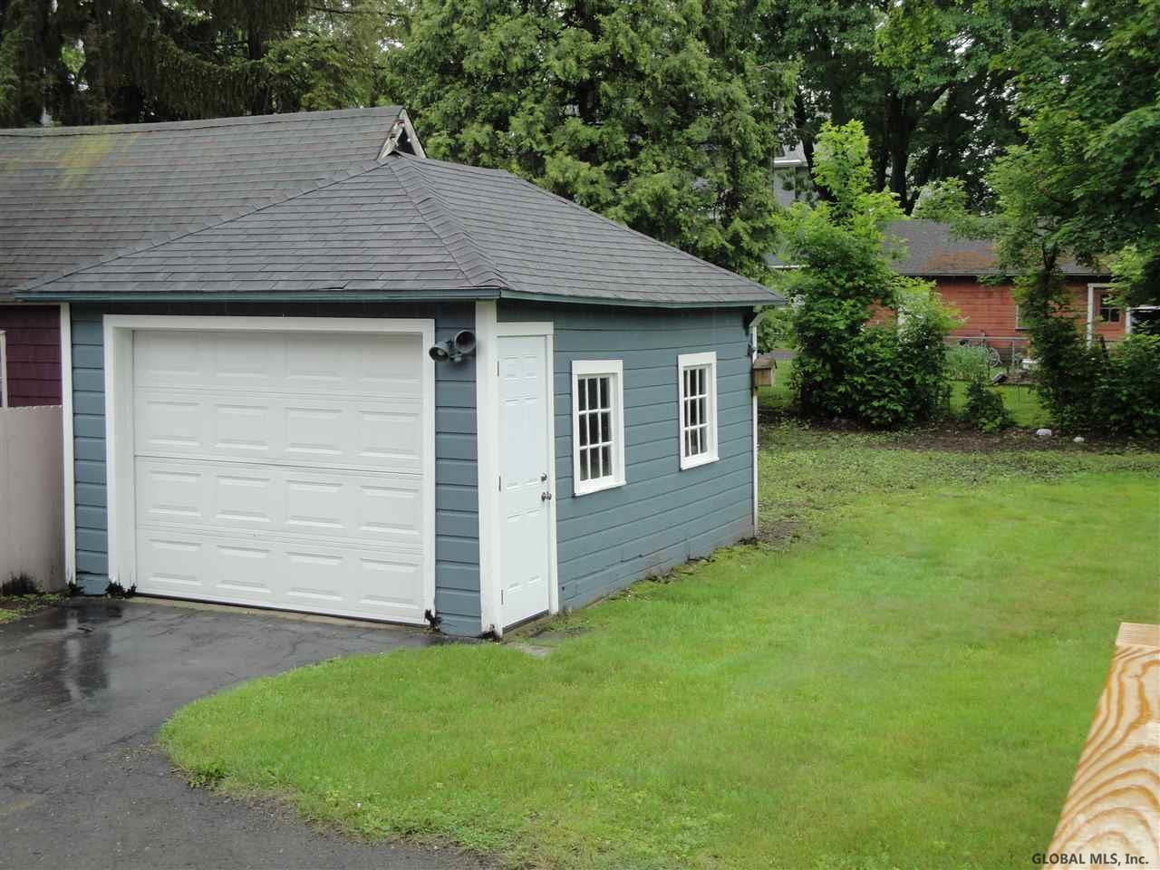 105 Vley Road Scotia, NY 12302 - Photo 17 of 19 Photo 17