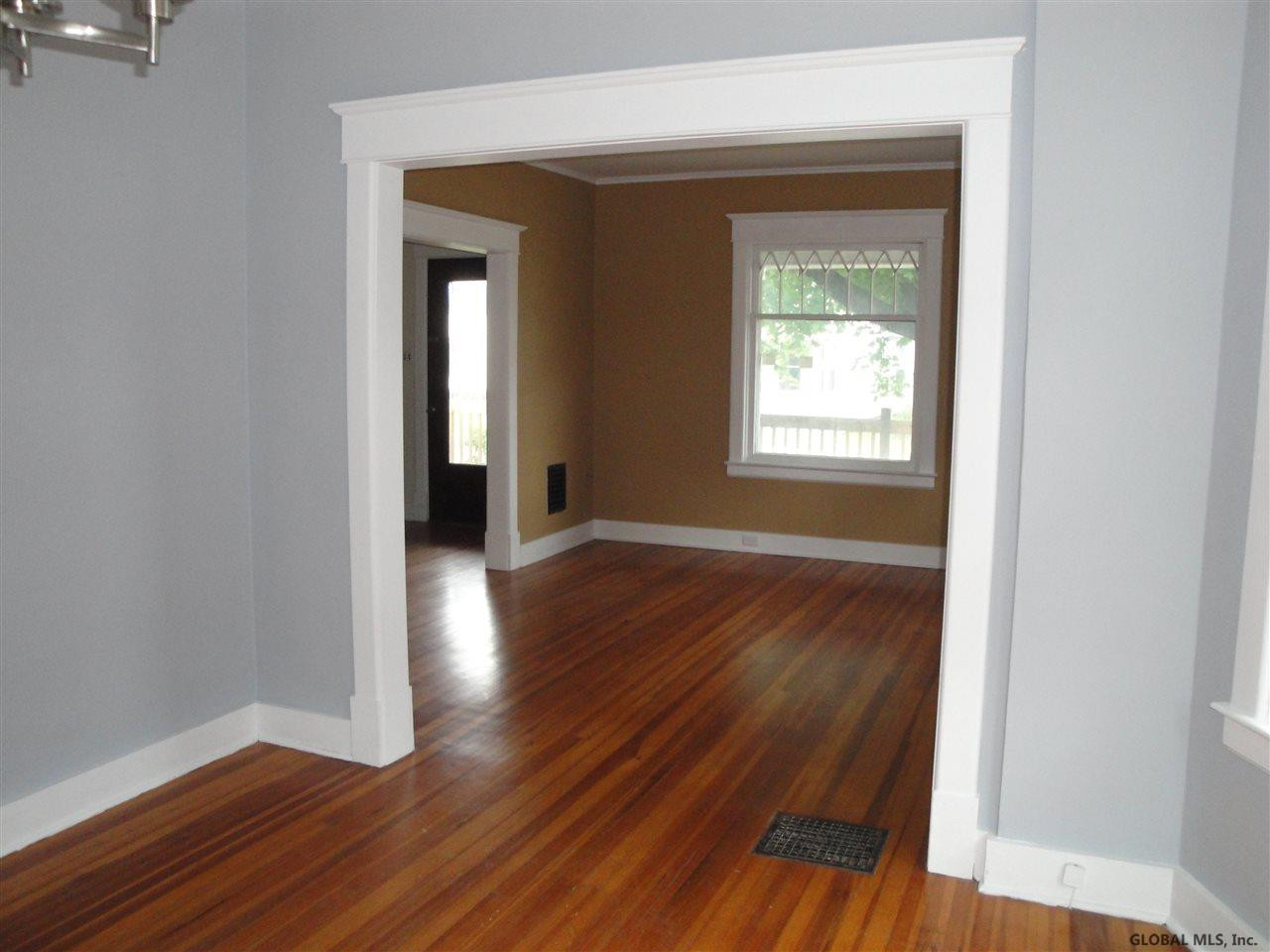 105 Vley Road Scotia, NY 12302 - Photo 4 of 19 Photo 4