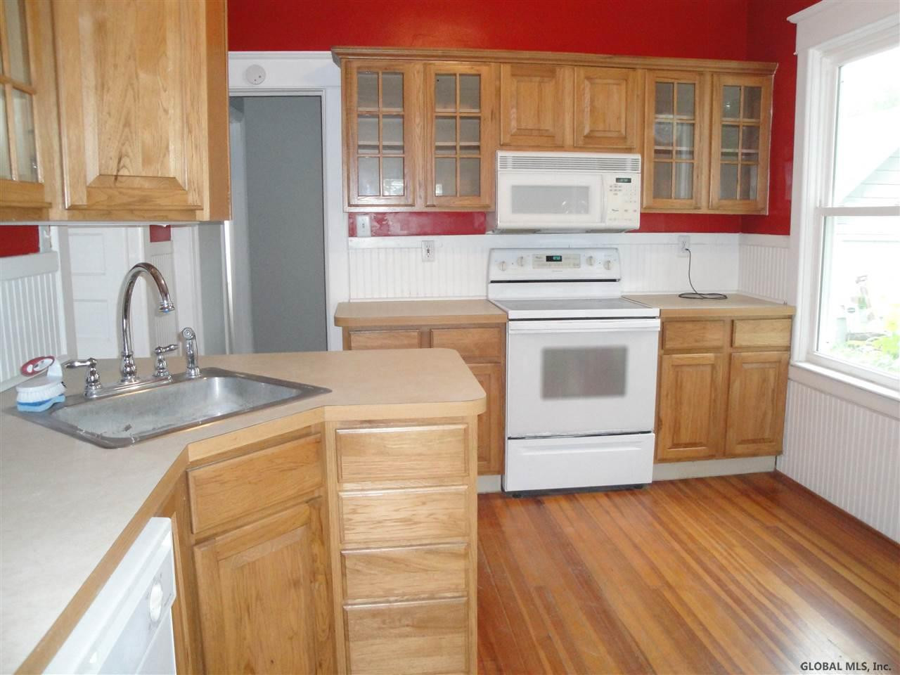 105 Vley Road Scotia, NY 12302 - Photo 6 of 19 Photo 6