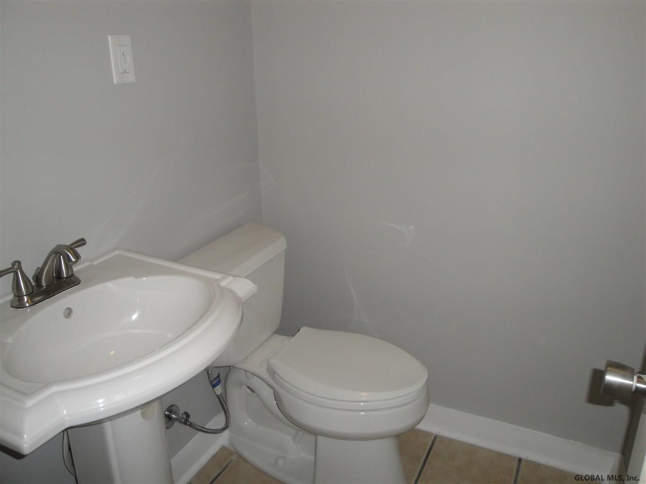 105 Vley Road Scotia, NY 12302 - Photo 8 of 19 Photo 8