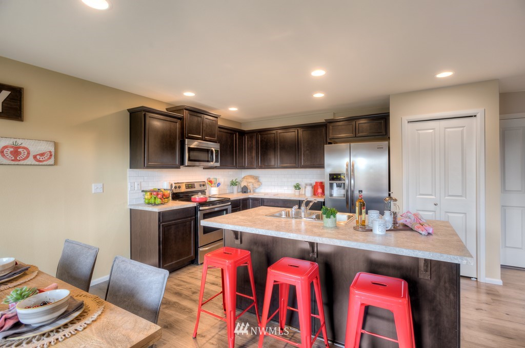 304 169th Place Southwest Bothell, WA 98012 - Photo 2 of 22