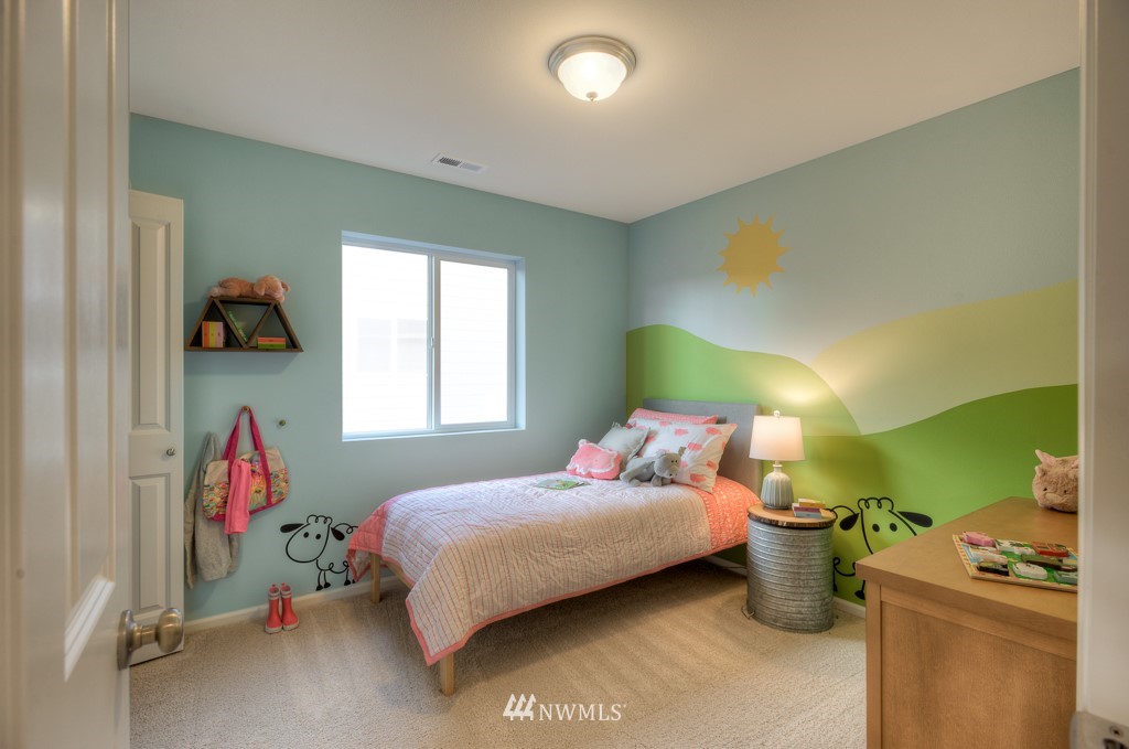 304 169th Place Southwest Bothell, WA 98012 - Photo 17 of 22