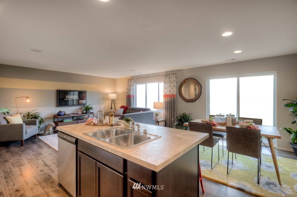 304 169th Place Southwest Bothell, WA 98012 - Photo 6 of 22