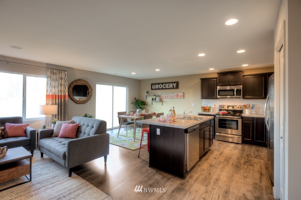 304 169th Place Southwest Bothell, WA 98012 - Photo 7 of 22