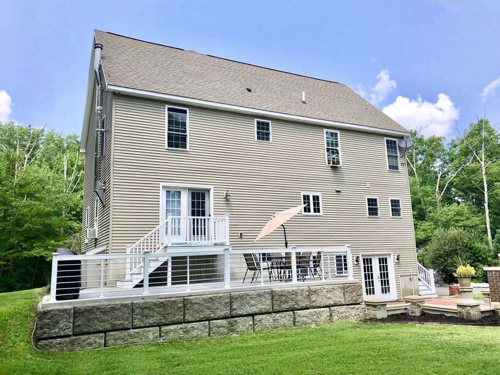 173 Chace Road Freetown, MA 02717 - Photo 2 of 16 Gallery Image 2