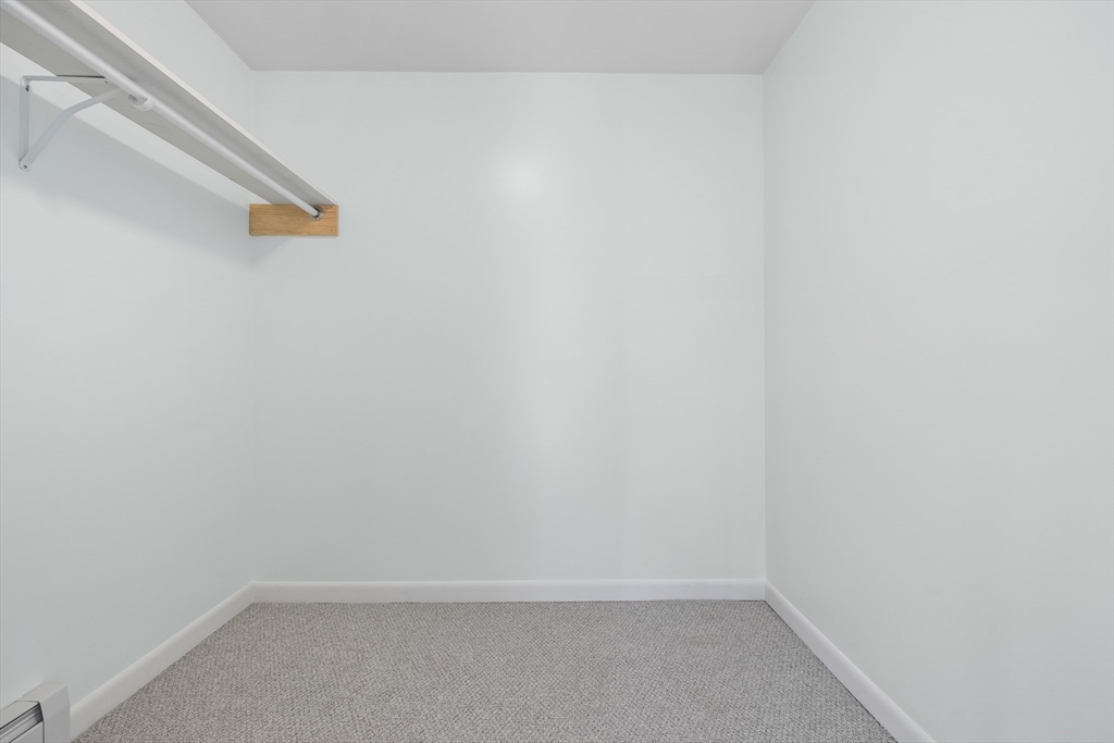 22 Rangeway Street Lexington, MA 02420 - Photo 11 of 23