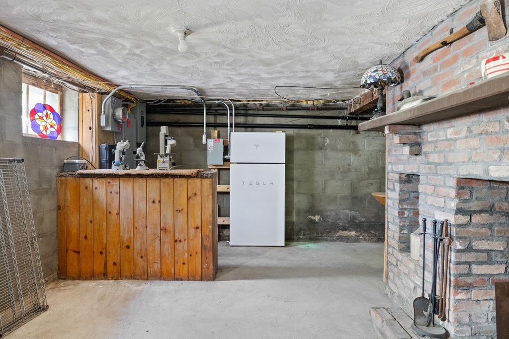 22 Rangeway Street Lexington, MA 02420 - Photo 18 of 23