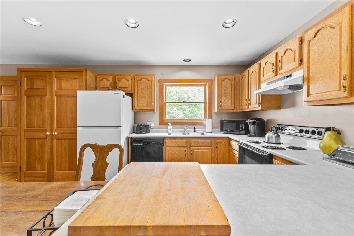 3509 Sterling Valley Road Stowe, VT 05672 - Photo 33 of 40 Gallery Image 33