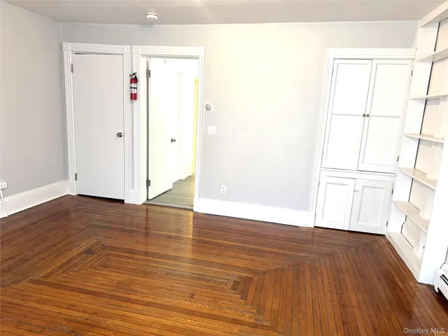 a view of a house with a back yard