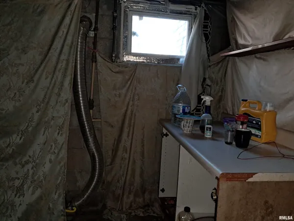 $70,000 | 605 Franklin Avenue, Bartonville, IL 61607