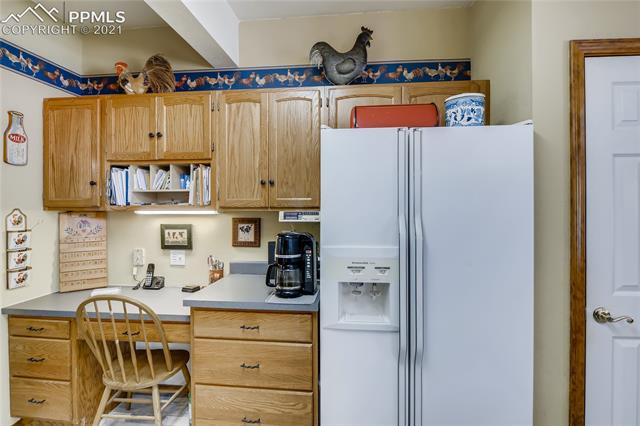 16660 Winchester Road Colorado Springs, CO 80908 - Photo 12 of 49 Gallery Image 12