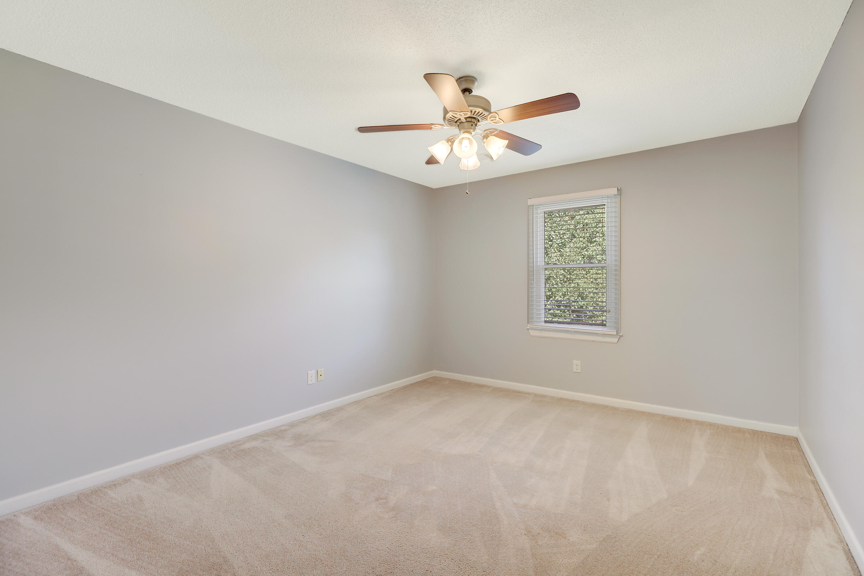 127 Londonderry Road Goose Creek, SC 29445 - Photo 22 of 36 IMG_2518