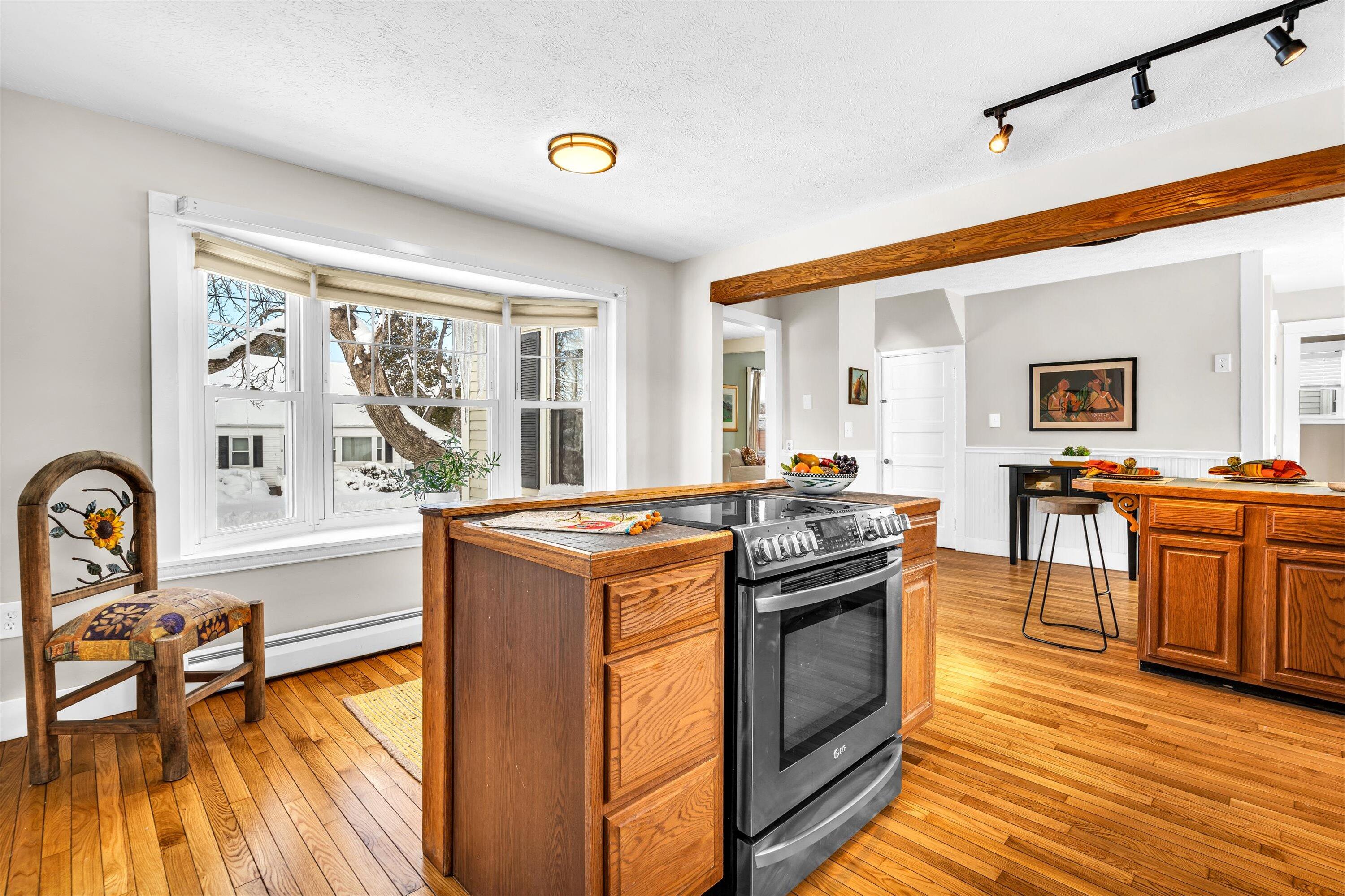 40 Avalon Road Portland, ME 04103 - Photo 9 of 29 12-DSC04227