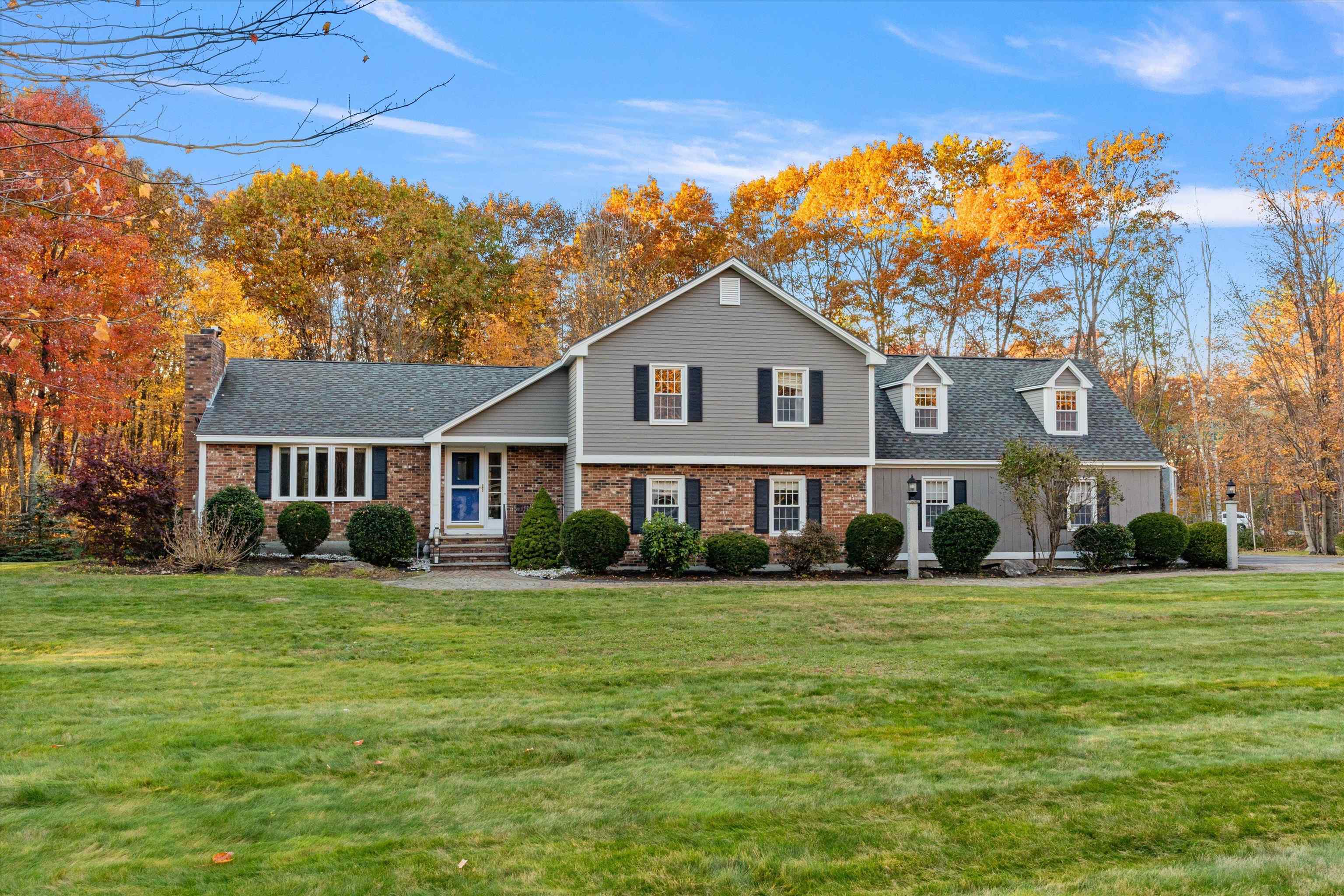 50 Old Farm Road Bedford, NH 03110 - Photo 1 of 47