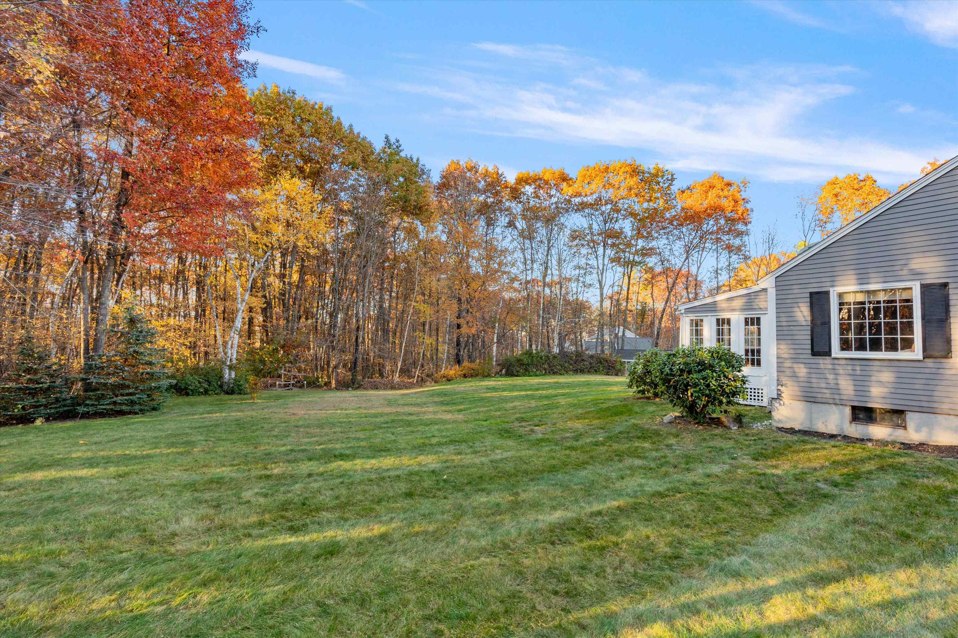50 Old Farm Road Bedford, NH 03110 - Photo 40 of 47