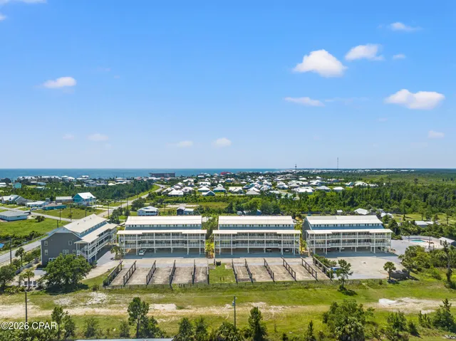 $1,900 | 1120 15th Street, Unit 3F, Mexico Beach, FL 32456