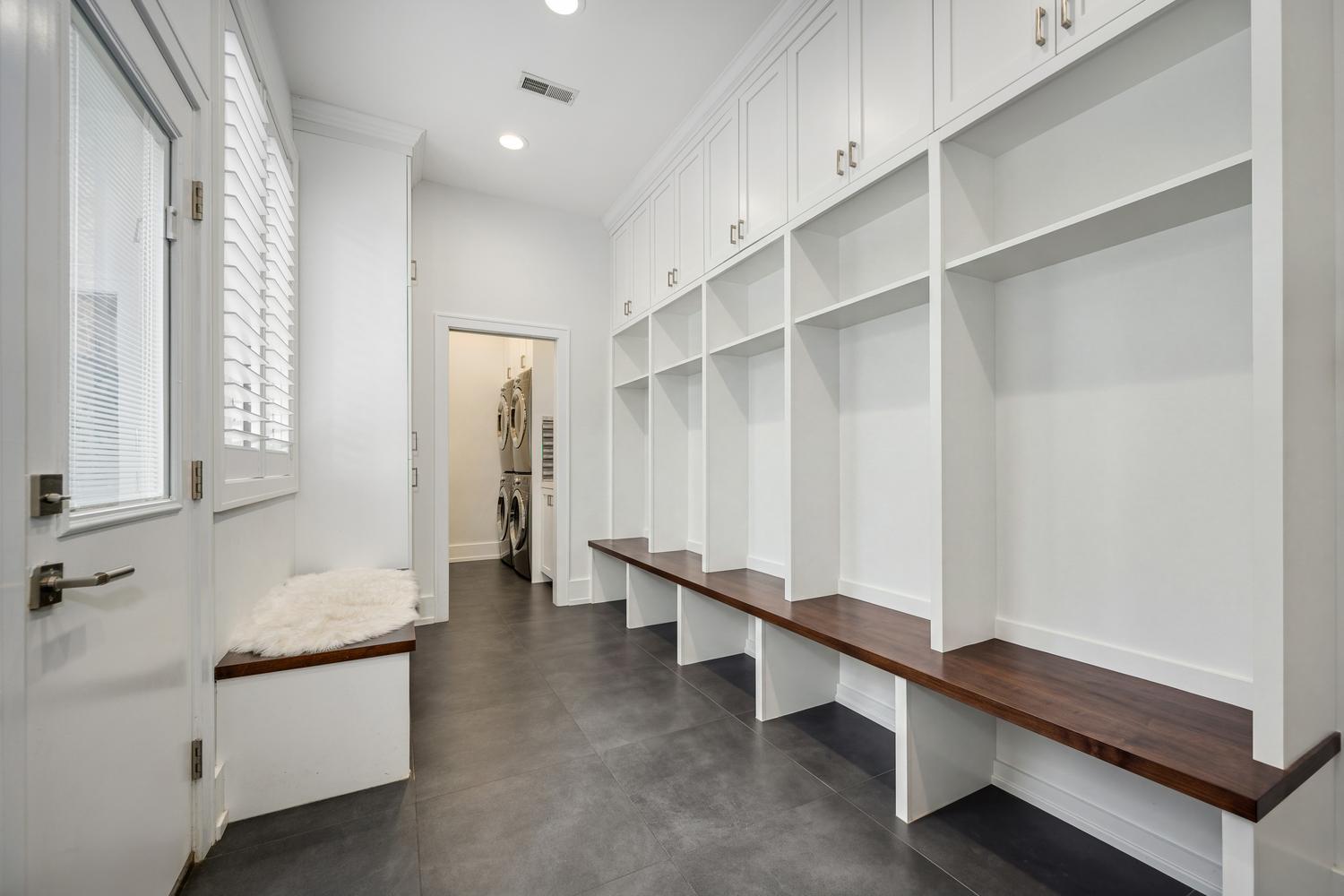 1630 Ridge Road Highland Park, IL 60035 - Photo 40 of 46 Gallery Image 40