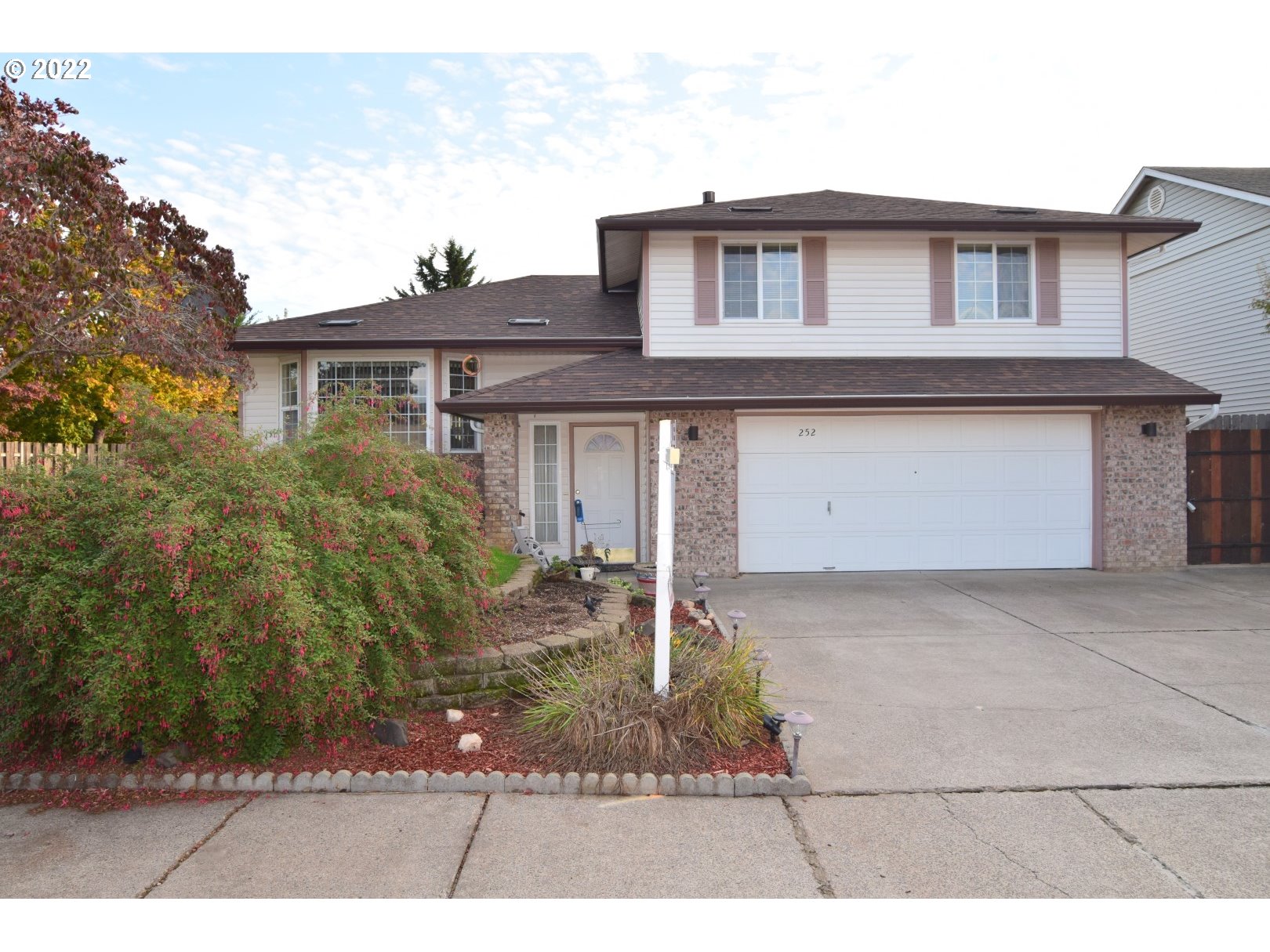 252 Ridgecrest Drive North Keizer, OR 97303 - Photo 1 of 19 Gallery Image 1