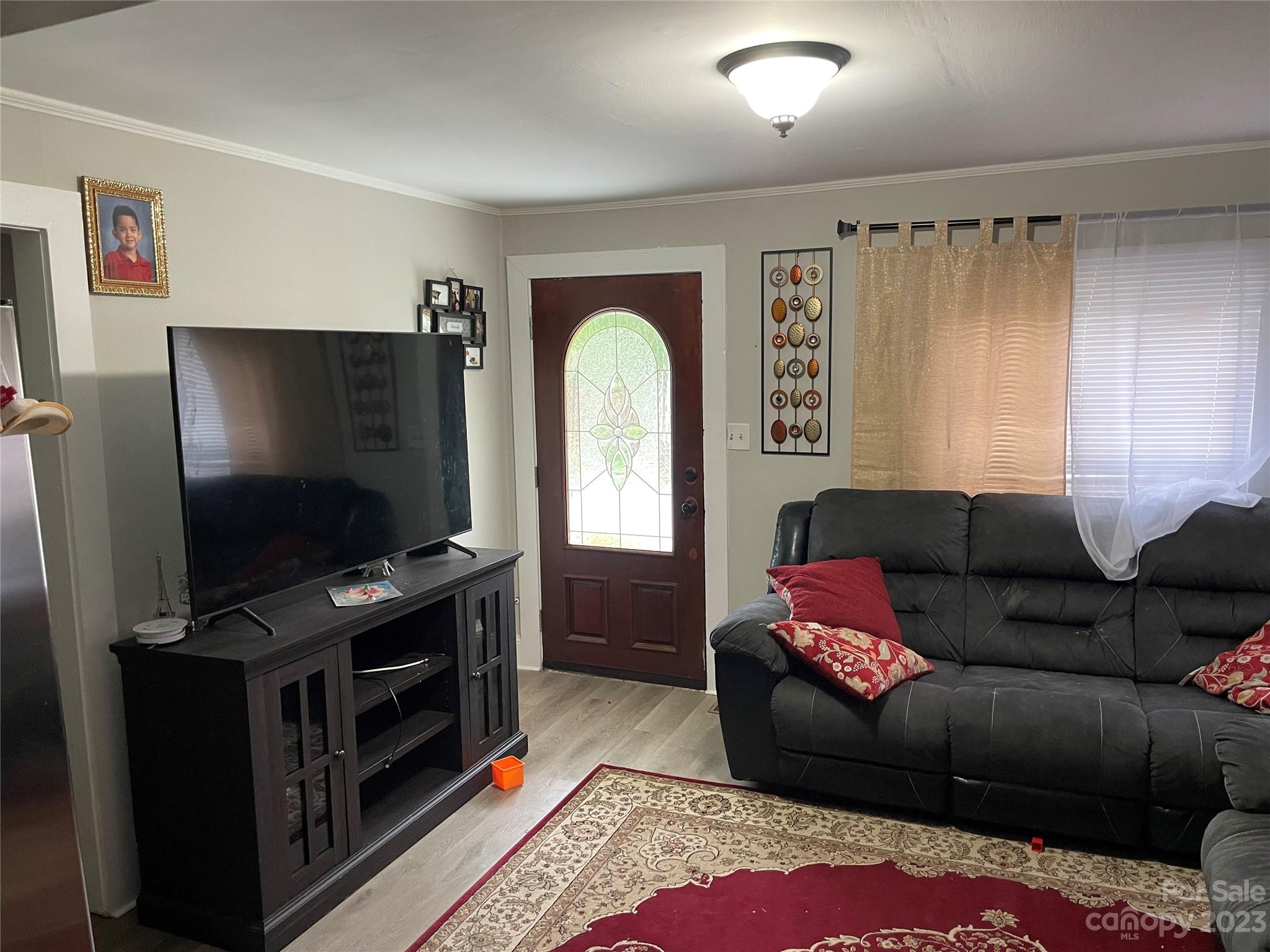 8633 Moody Road Charlotte, NC 28215 - Photo 3 of 9 Gallery Image 3