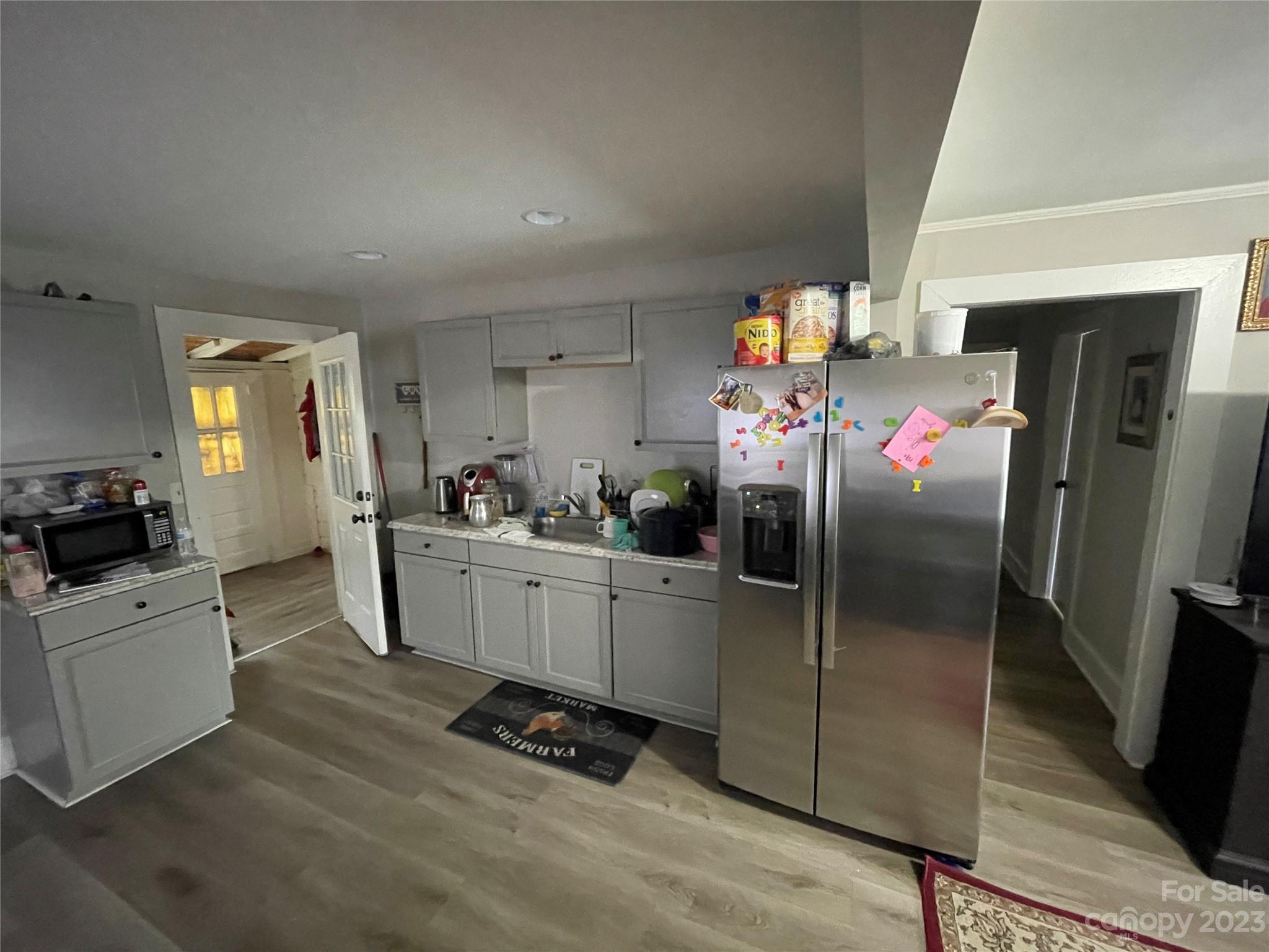 8633 Moody Road Charlotte, NC 28215 - Photo 5 of 9 Gallery Image 5