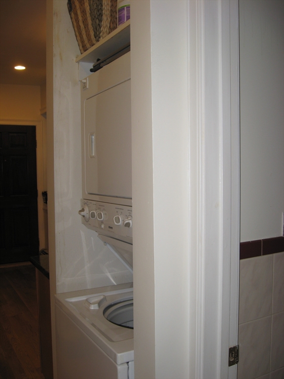 88 Pleasant Street, Unit 2 Brookline, MA 02446 - Photo 20 of 23