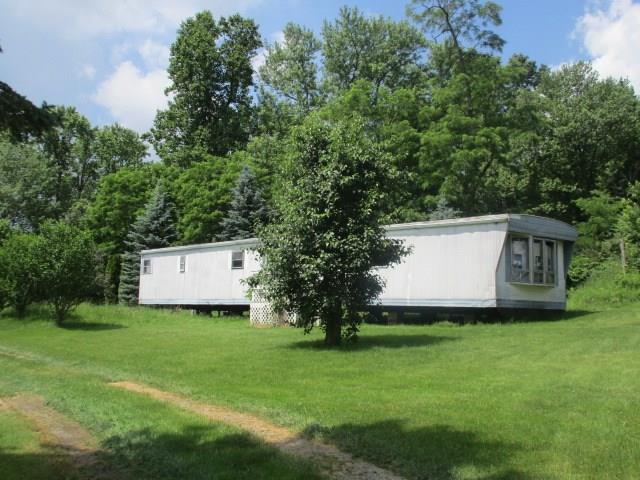 4149 Old Rte 422 New Castle, PA 16101 - Photo 5 of 5 2 Bedroom mobile home on property included in sale