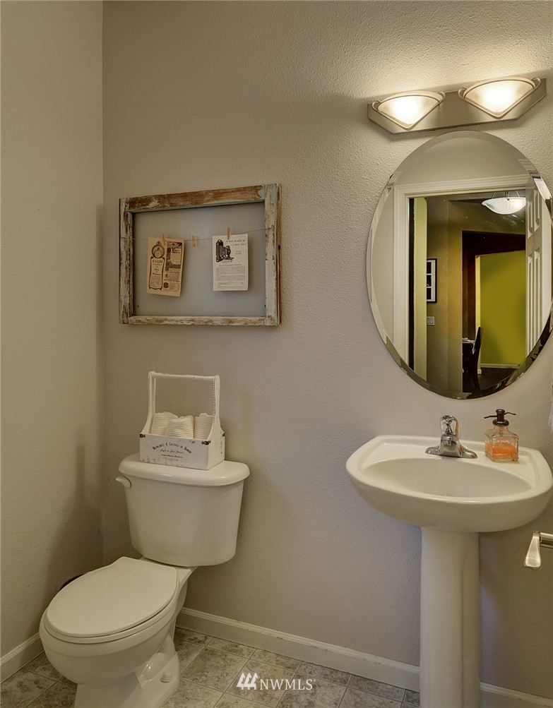 3091 East Rasor Road Belfair, WA 98528 - Photo 15 of 24 Gallery Image 15