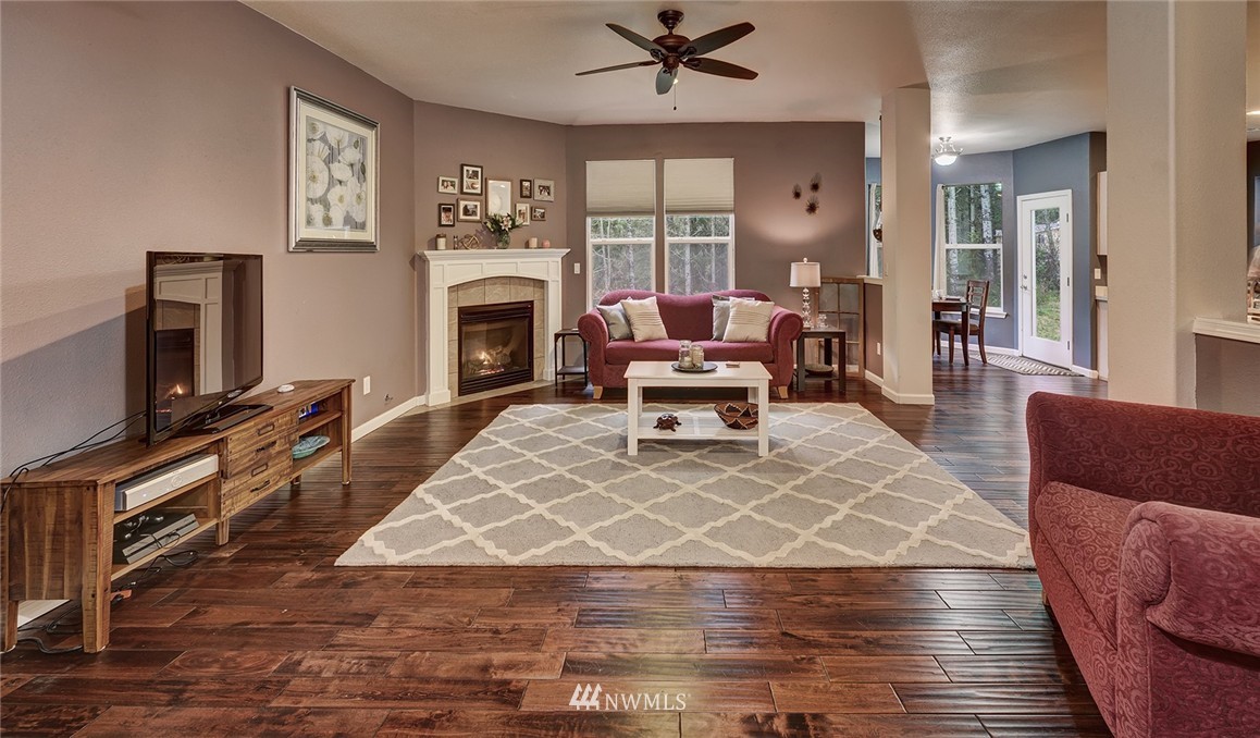 3091 East Rasor Road Belfair, WA 98528 - Photo 9 of 24 Gallery Image 9