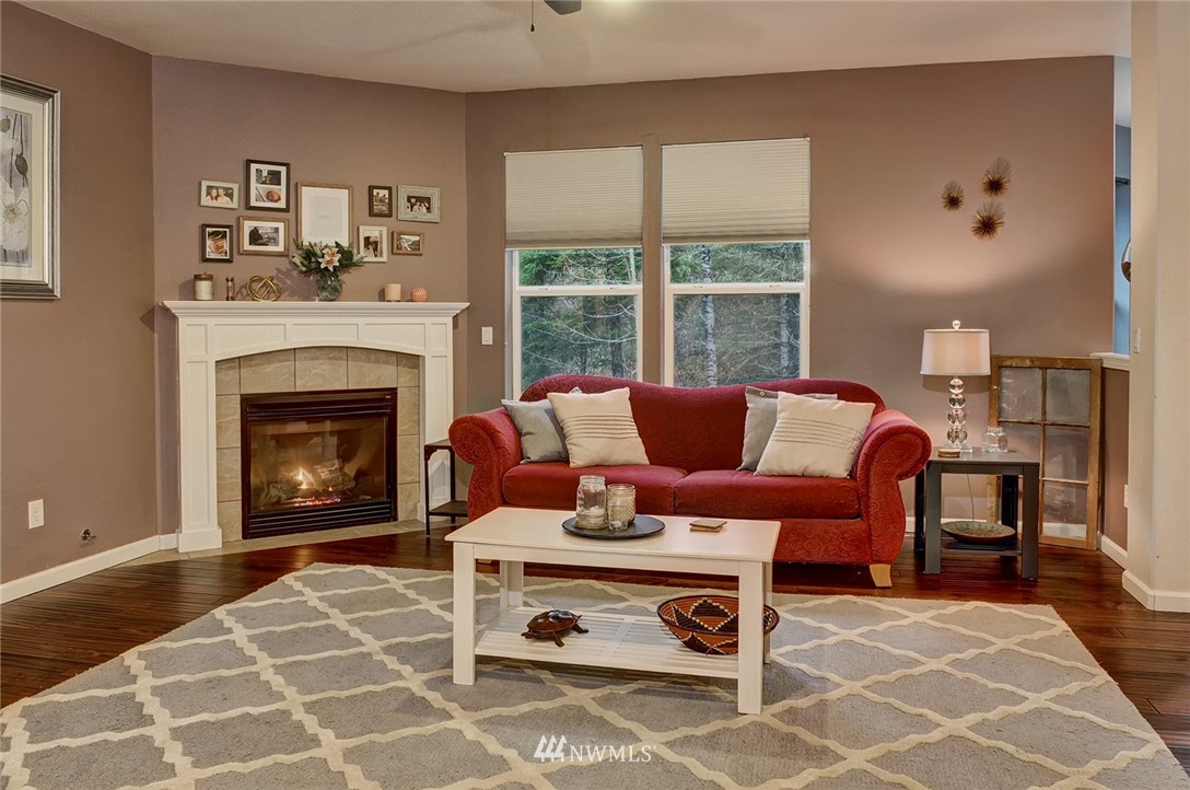 3091 East Rasor Road Belfair, WA 98528 - Photo 10 of 24 Gallery Image 10