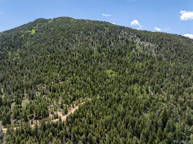 a view of a building