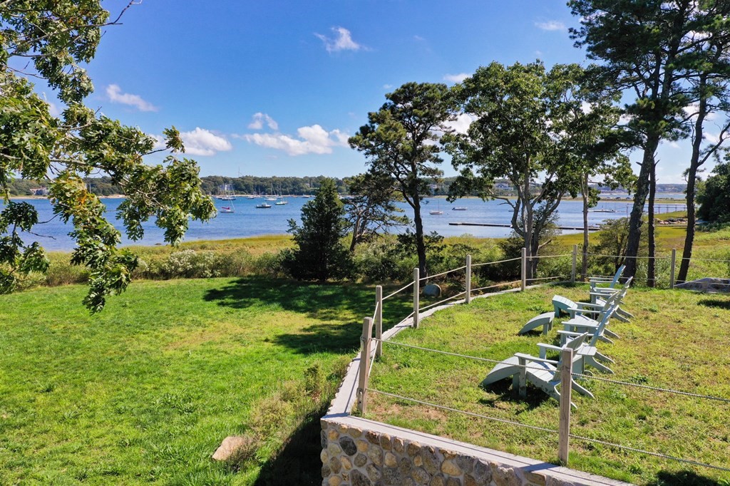 388 Scraggy Neck Road Bourne, MA 02534 - Photo 5 of 33