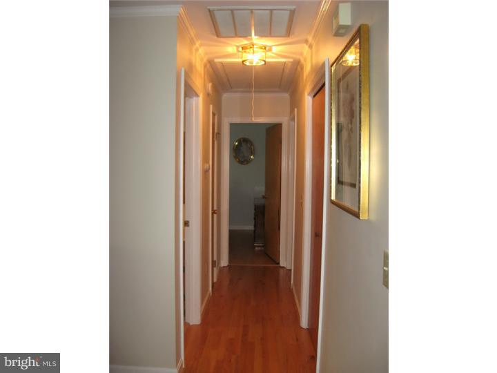 1051 Dutch Neck Road Middletown, DE 19709 - Photo 17 of 24 Hallway