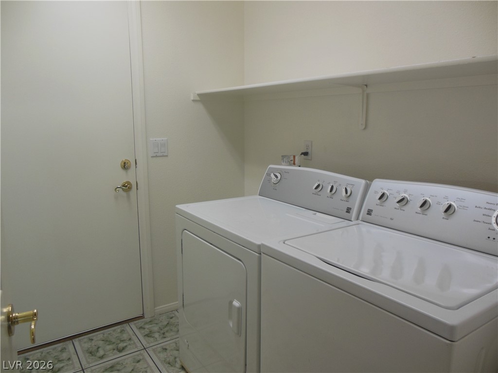 2308 Cashmere Way Henderson, NV 89074 - Photo 12 of 24