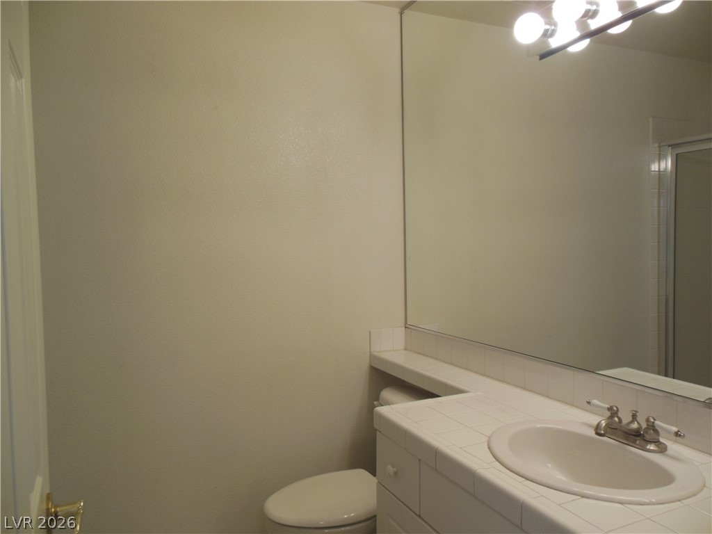 2308 Cashmere Way Henderson, NV 89074 - Photo 3 of 24